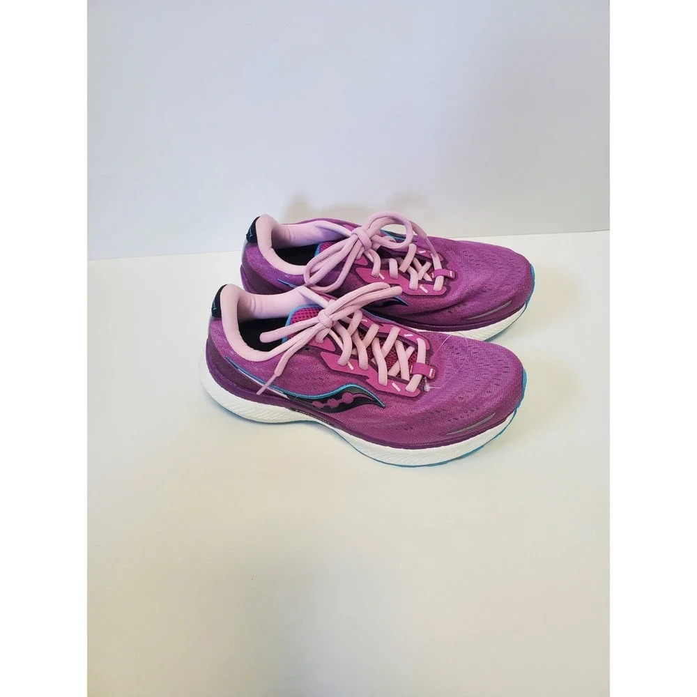 Saucony Women's Triumph 19 Running Shoes Razzle/Blaze - Picture 2 of 6